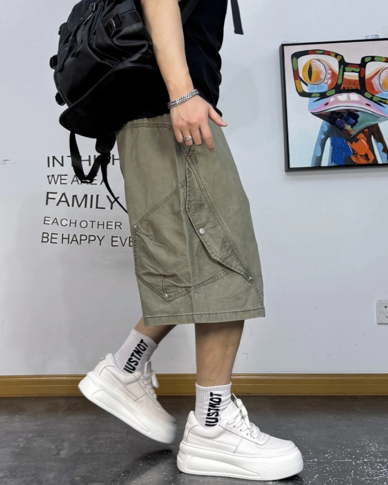 Street-Style Washed Distressed Cargo Shorts