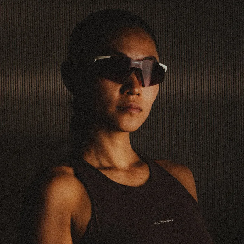 A2 Currently Running Marshmallow Brown/Red Gradient Lens