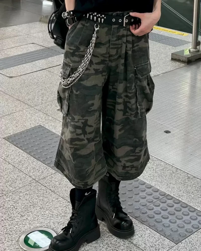 Street Deconstructed Washed Cargo Camo Jorts