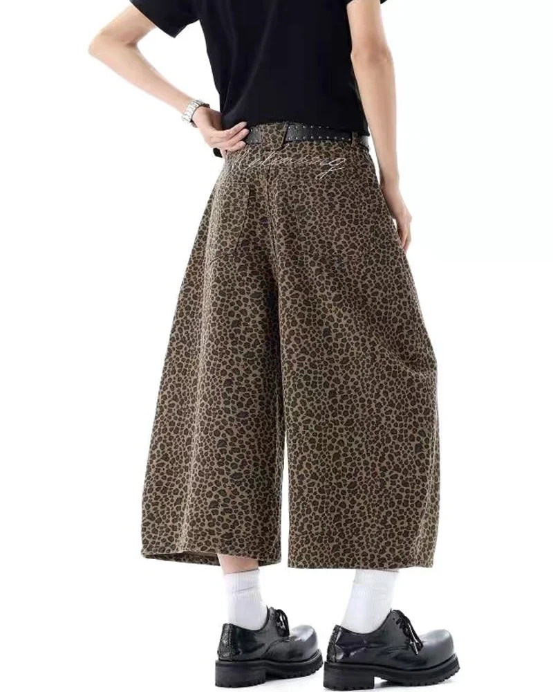 Unisex Vintage Baggy Embroidered leopard jorts