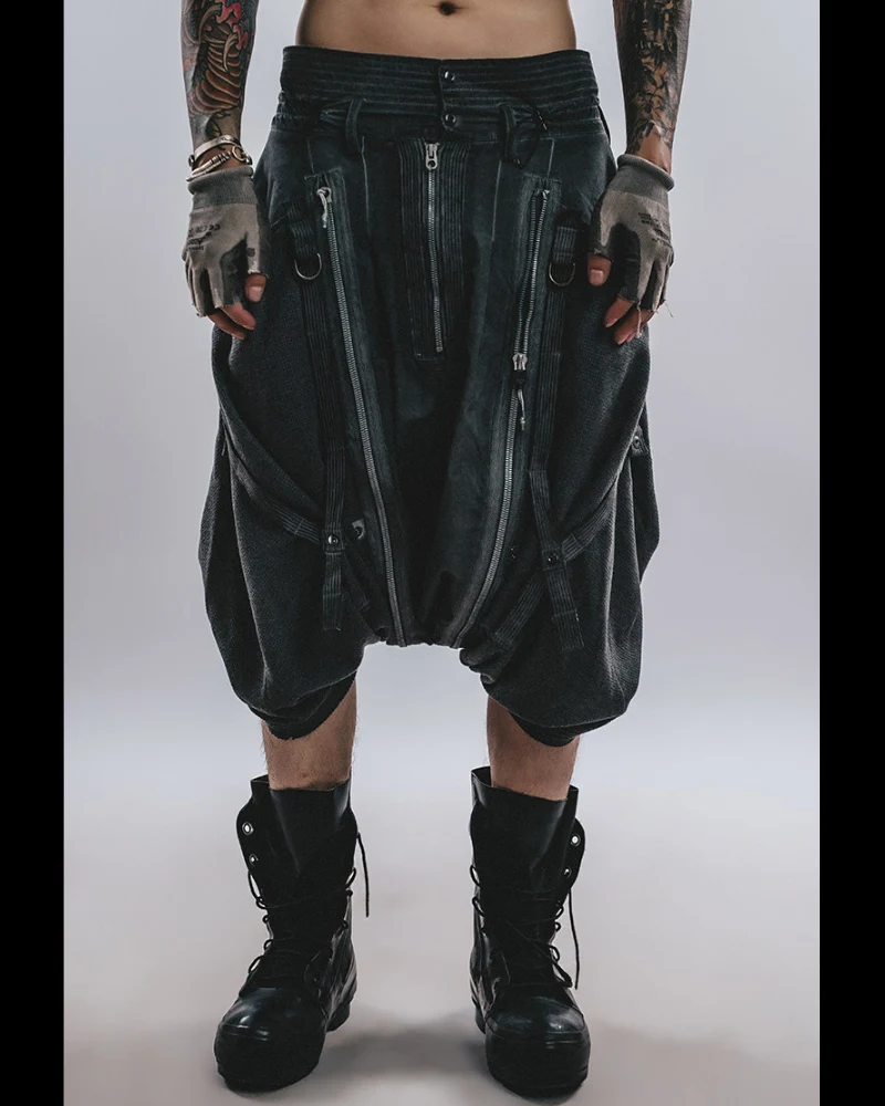 Wasteland Deconstructed Variable Style Baggy Shorts