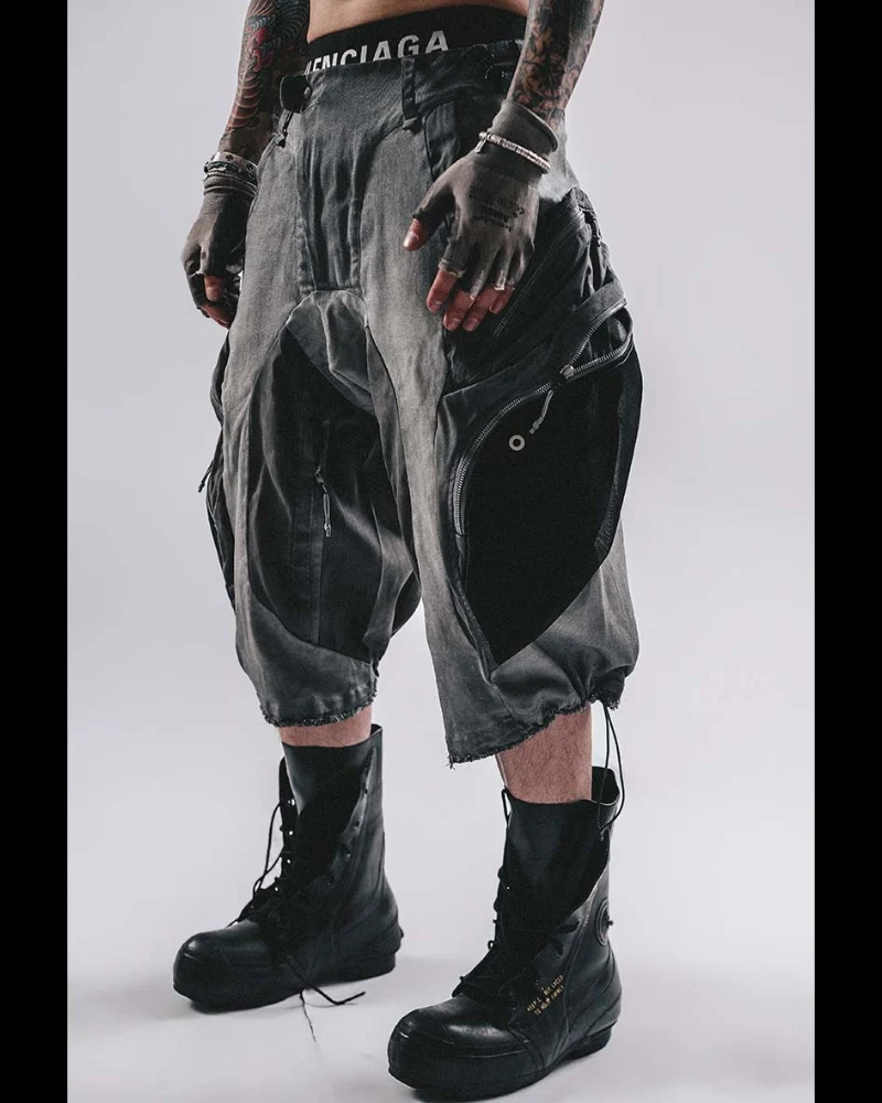 Wasteland Style Distressed Multi-Pocket Cargo Shorts