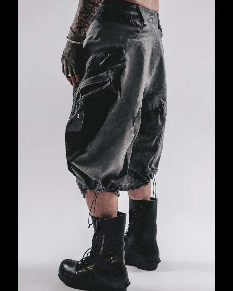 Wasteland Style Distressed Multi-Pocket Cargo Shorts
