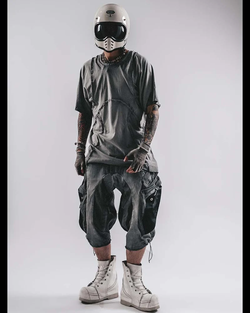 Wasteland Style Distressed Multi-Pocket Cargo Shorts