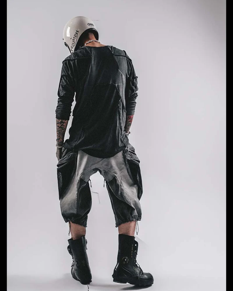 Wasteland Style Distressed Multi-Pocket Cargo Shorts