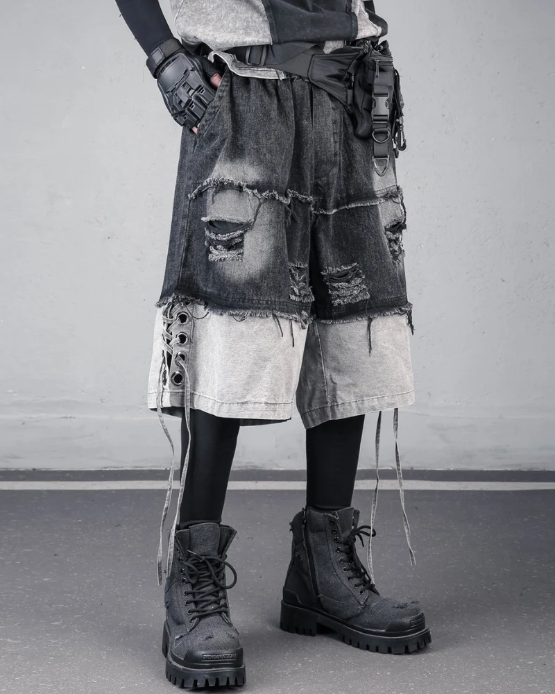 High-Street Wasteland Ripped Hem Washed Denim Shorts