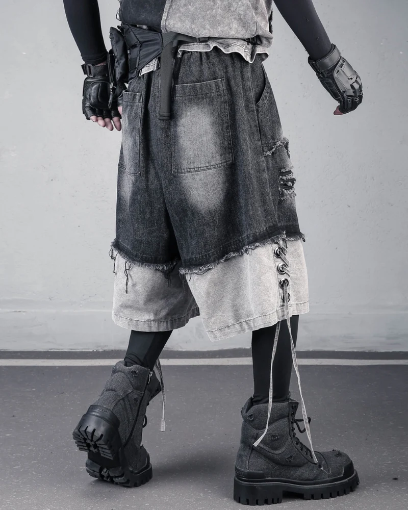 High-Street Wasteland Ripped Hem Washed Denim Shorts