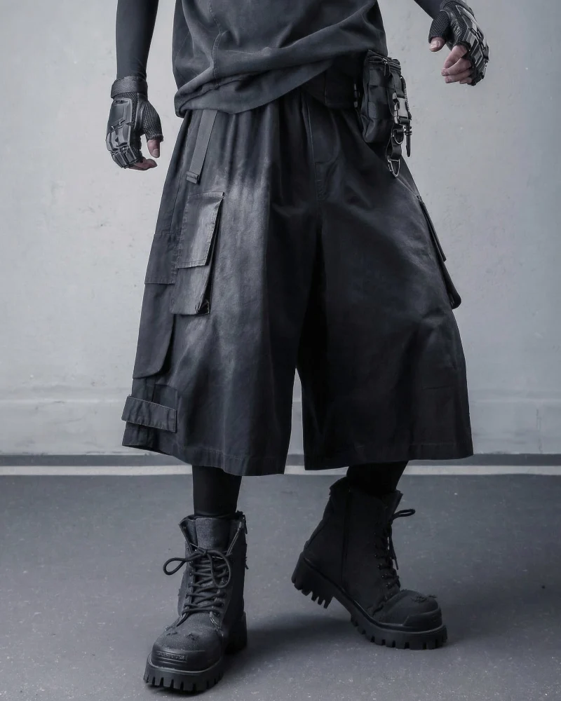 Techwear Distressed Wide-Leg Cargo Shorts