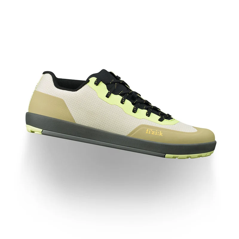 Gravita Versor Flat