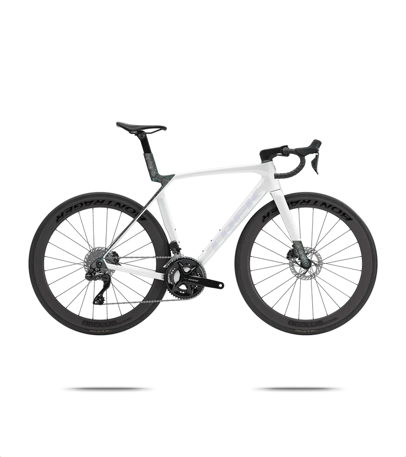 Madone SL 6 105 Di2 Gen 8 Road Bike