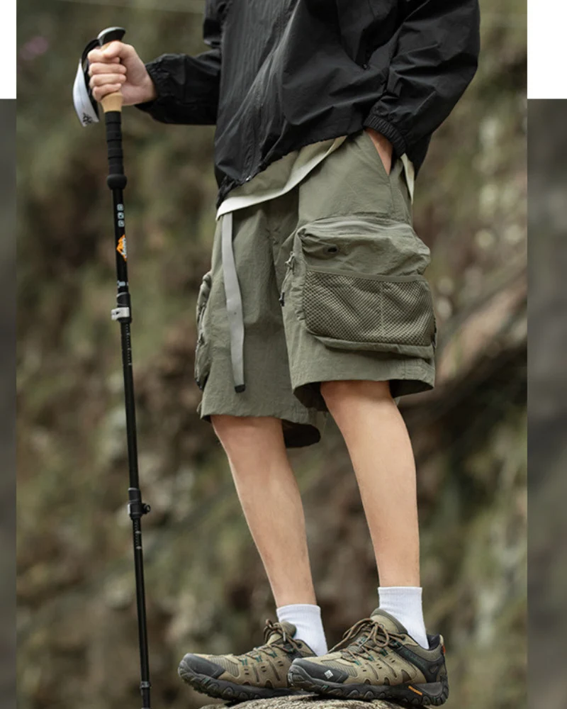 Summer Outdoor Functional Multi-Pocket Sports Shorts