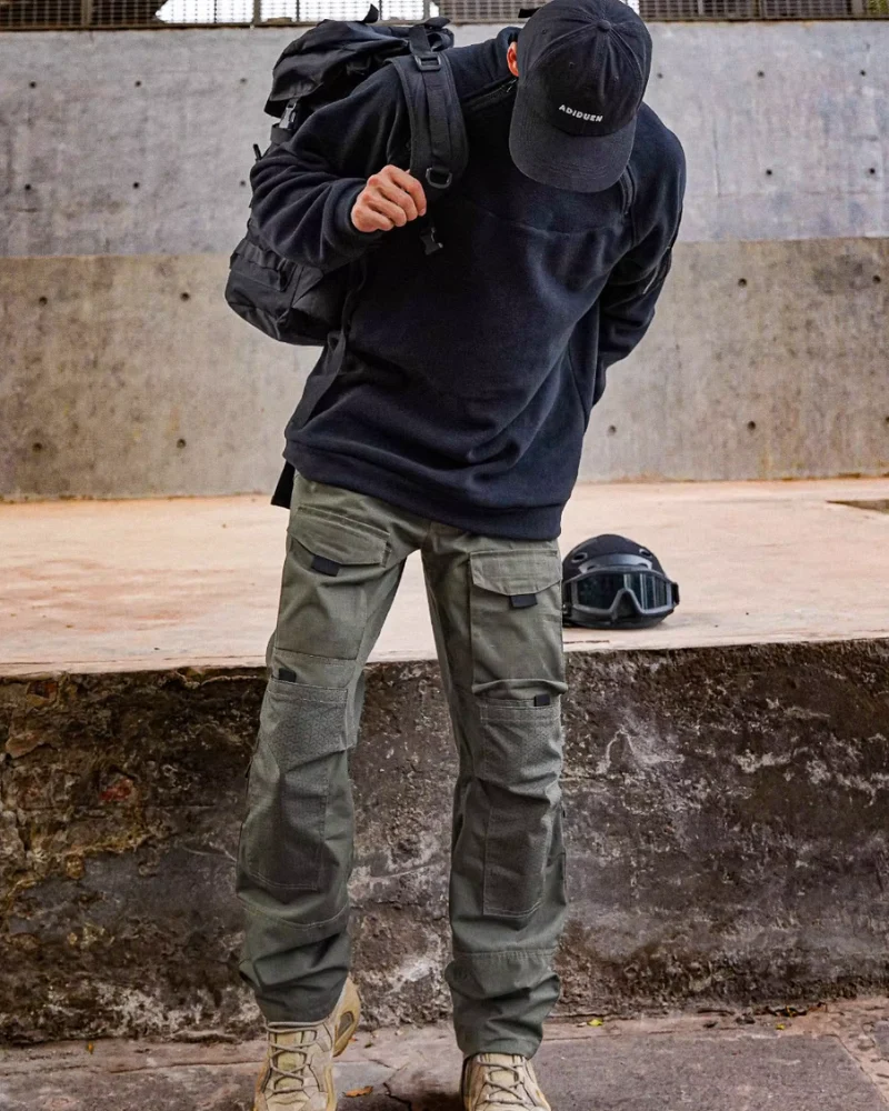 Outdoor Tactical Fleece Pullover Sweatshirt