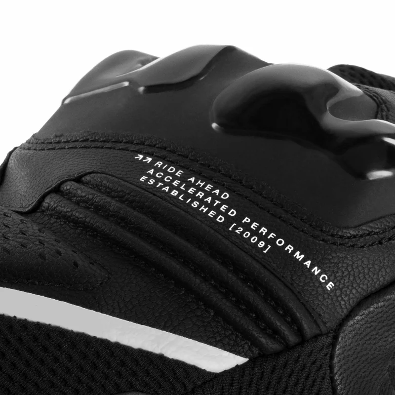 SHIMA SPARK 3.0 DE MUJER NEGRO BLANCO