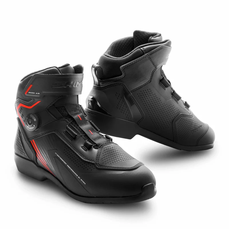 SHIMA ENZO HOMBRE AIR BOTASS NEGRO ROJO