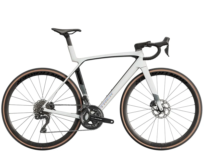 Madone SL 6 Gen 8 Road Bike