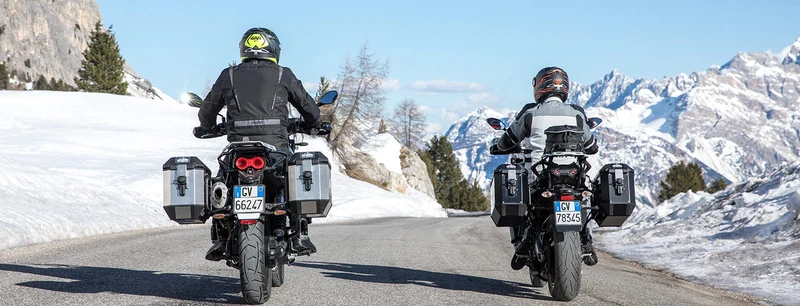 GIVI TREKKER ALASKA PARA MOTO MONOKEY MALETAS LATERALES 36L 2 PIEZAS