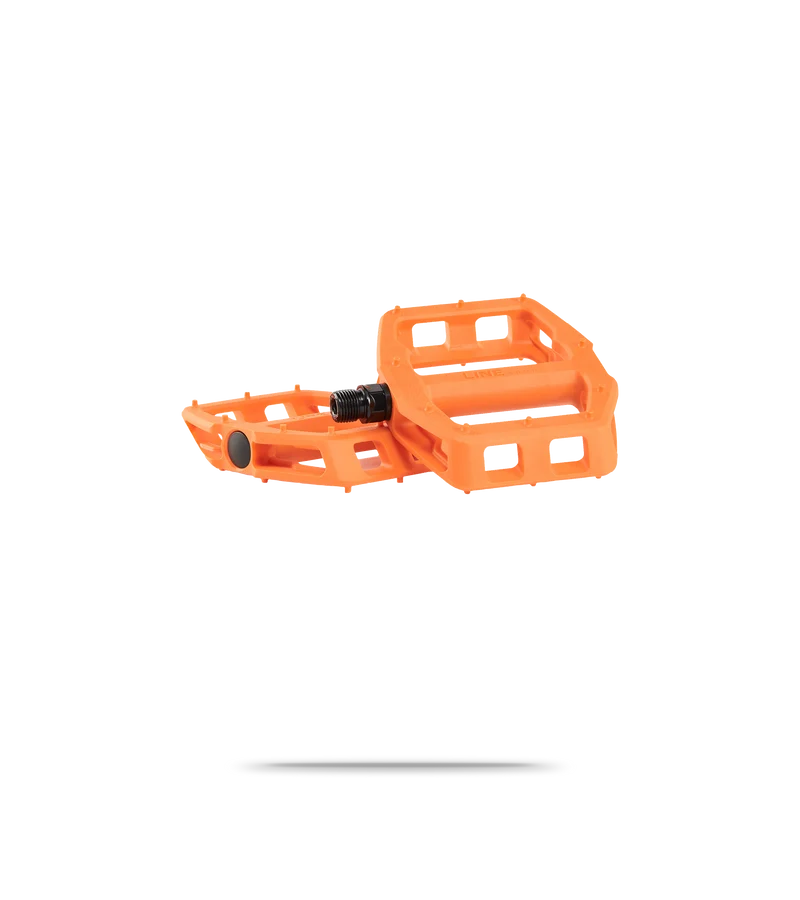 Line Comp Flat Pedals