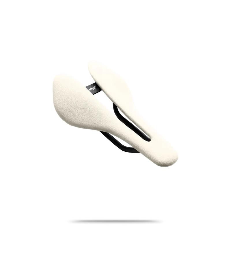 Lupina Short Padded Carbon Saddle
