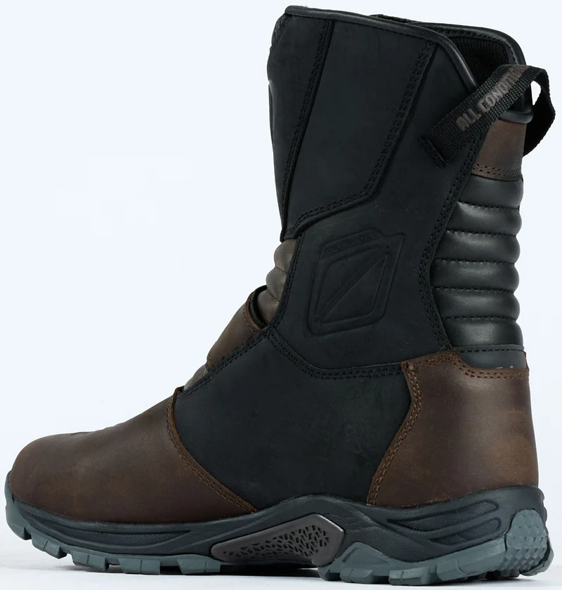 IXON KLAY WP Hombre Bota ligera aventura negro marrón