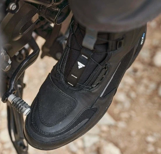 SHIMA STRATO WP BOTAS DE MOTO IMPERMEABLES MUJER NEGRO AZUL