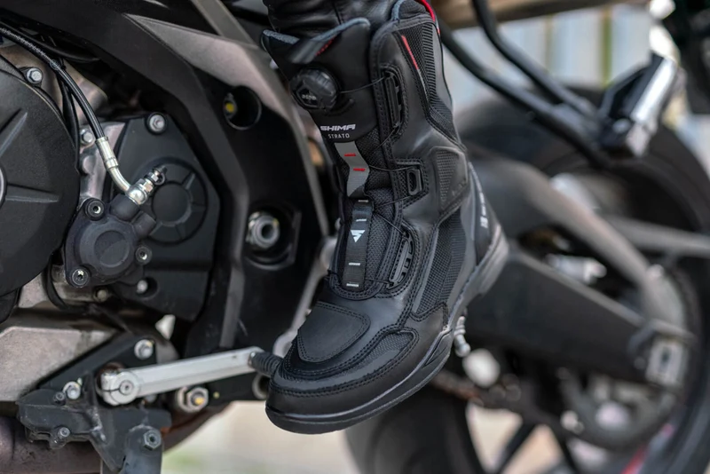 SHIMA STRATO BOTAS DE MOTO MUJER NEGRO ROJO