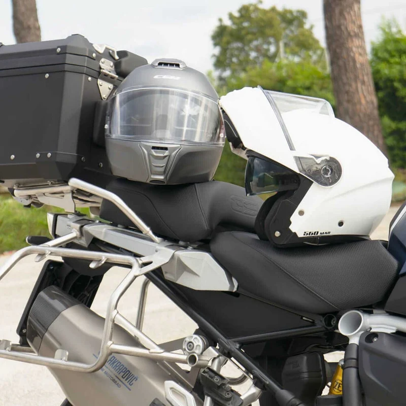 CGM 560A MAD MONO CASCO MODULAR DE MOTO BLANCO
