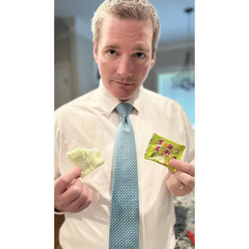 Sour Zaffi Taffy Sugar-Free Chewy Candy – Tooth-Friendly Green Apple Candy, 5 x 1oz Bars