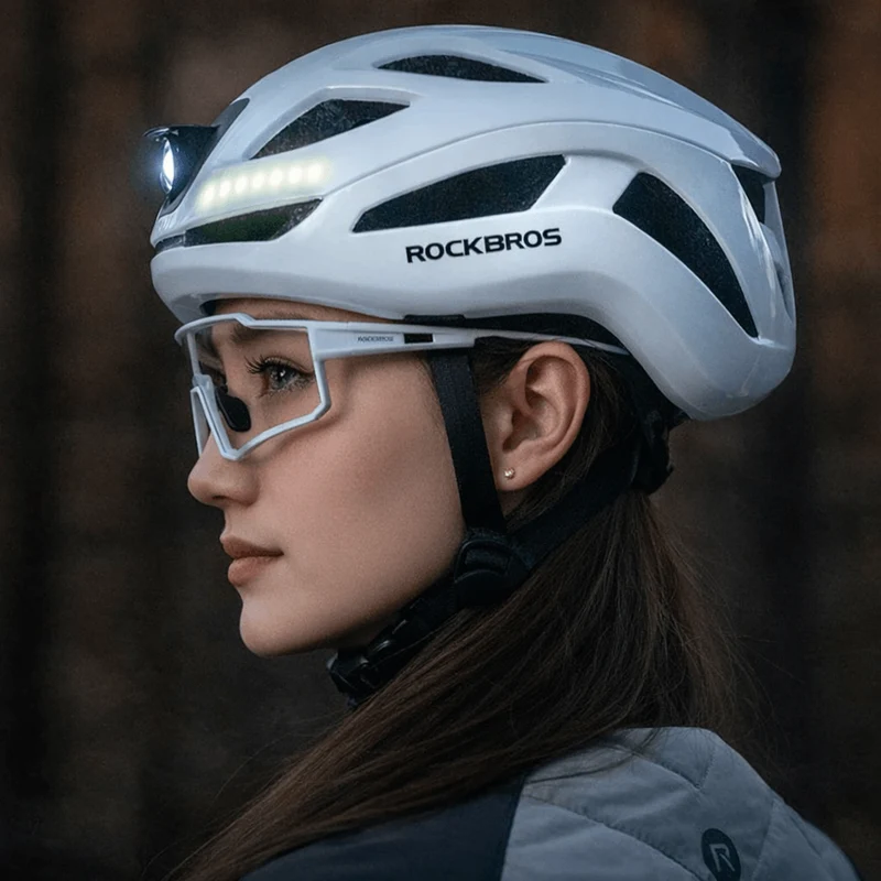 LumiRide™ | Casque velo avec éclairage avant et arrière, protection renforcée