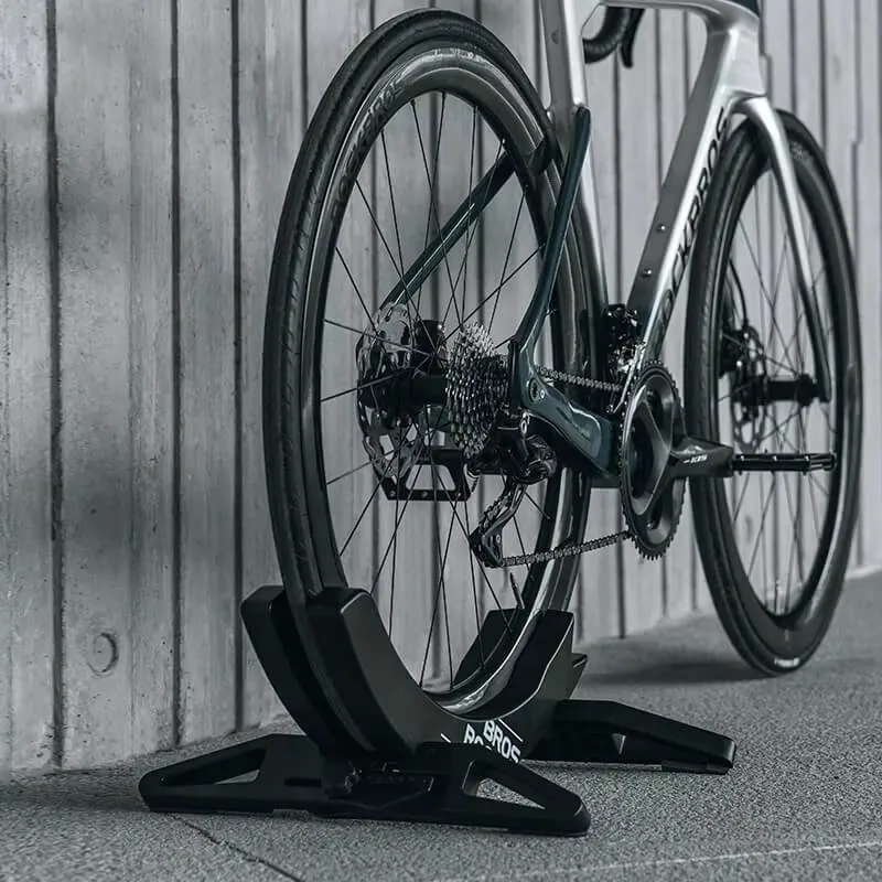 EasyHold™ | Support velo avec stabilité maximale et compatibilité universelle