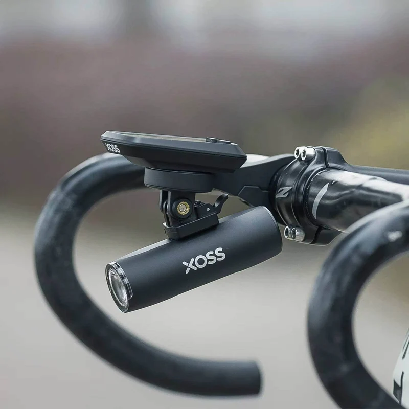 ShineWay™ | Eclairage velo orientable et étanche pour une clarté durable la nuit