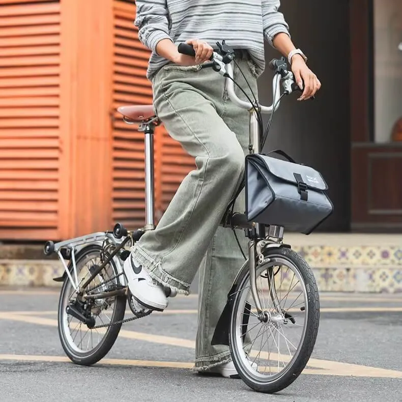 RideEase™ | Sacoche guidon vélo isotherme et extensible pour plus de liberté 4-7L