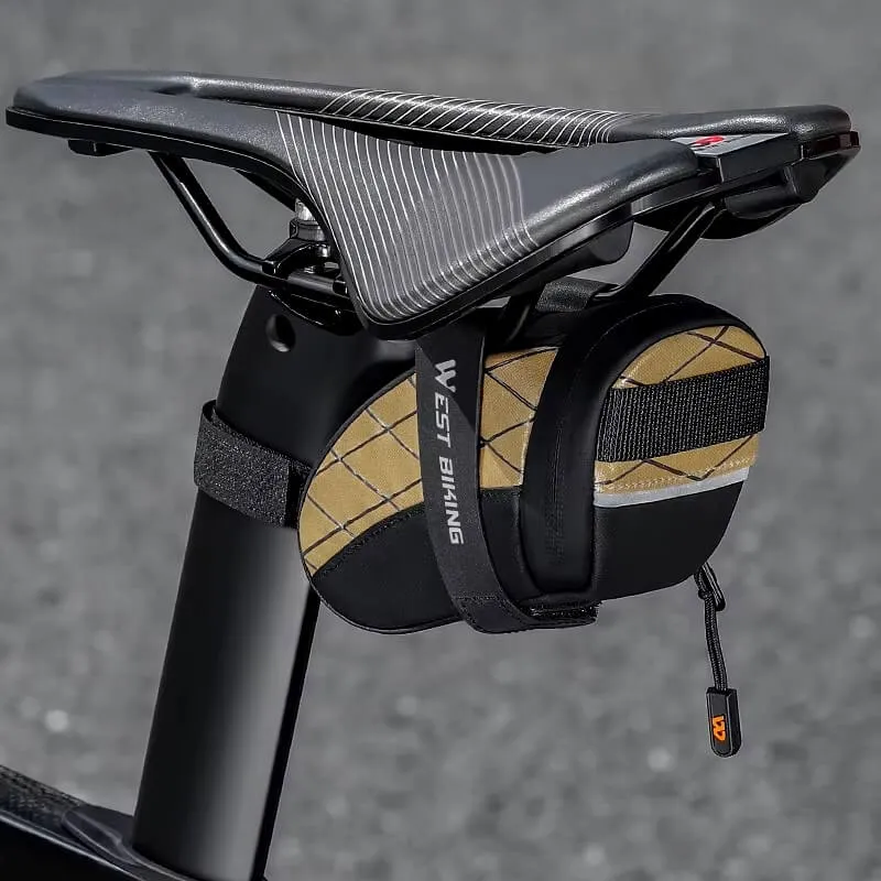 TrailPacker™ | Sacoche de selle légère avec bandes réfléchissantes