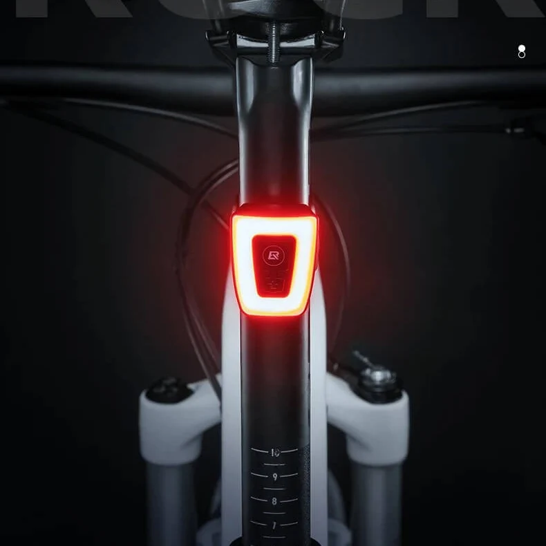 SafetyBikeTaillight™ | Feu arriere velo rechargeable et haute visibilité