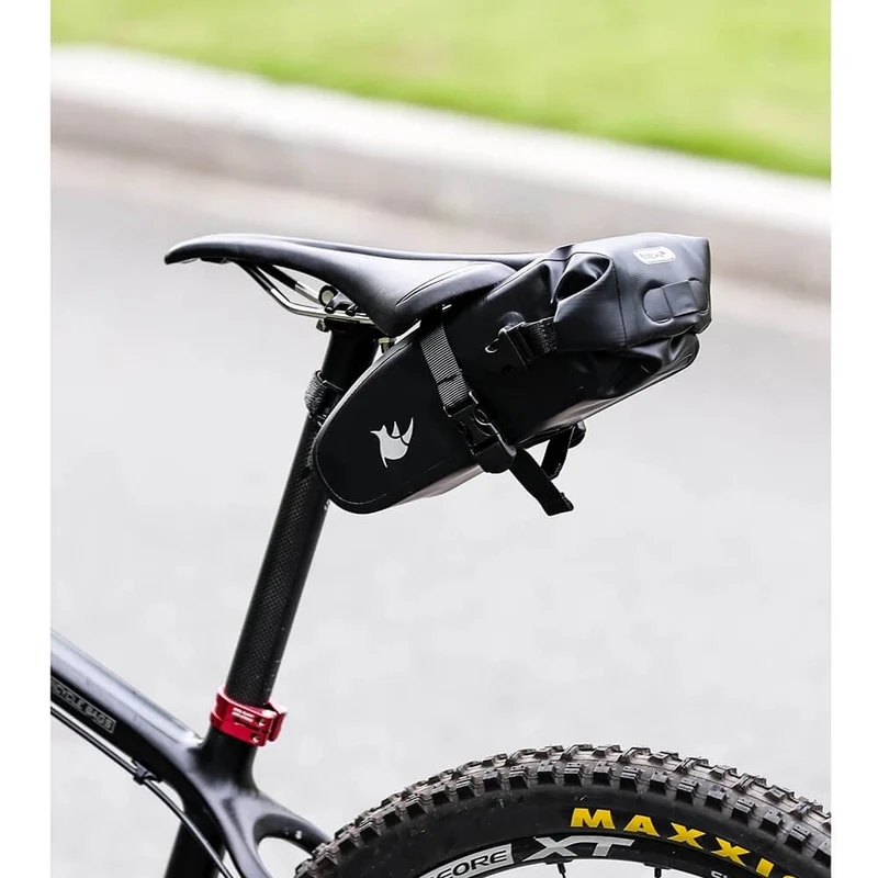 ProofSaddleExtraCap™ | Sacoche de selle étanche et spacieuse 1.5/2.5L