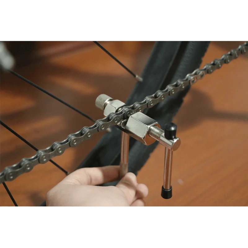 AdvancedRepairKit™ | Kit reparation velo 4 en 1 avec dérive-chaîne et contrôleur d’usure