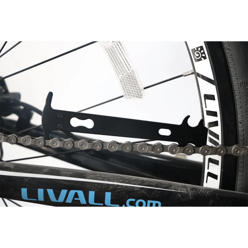 AdvancedRepairKit™ | Kit reparation velo 4 en 1 avec dérive-chaîne et contrôleur d’usure