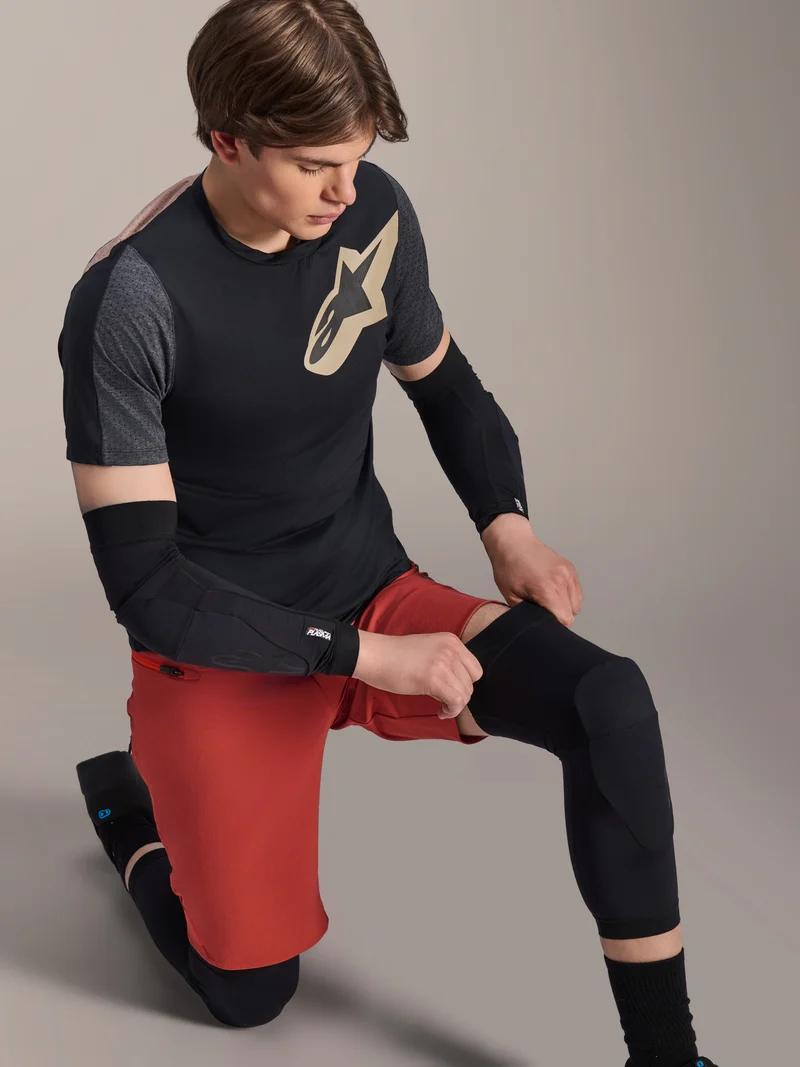 Genouillères Alpinestars A-Motion Plasma - Noir
